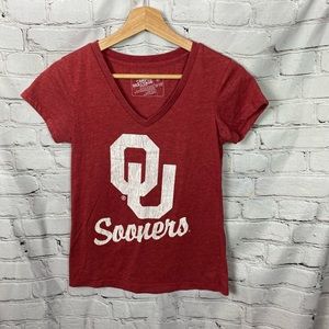 OU Tshirt by Campus Heritage. Size Small.